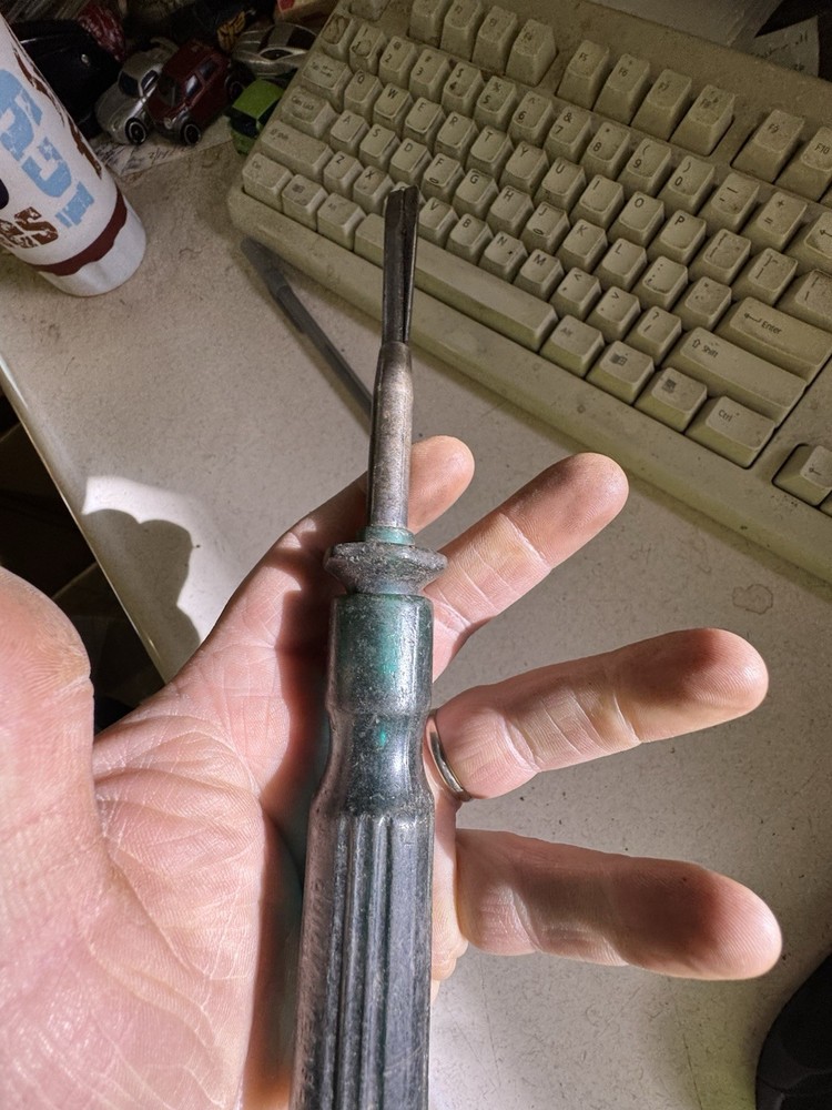 Vintage Quick Wedge Screwdriver 2354 Flat Head