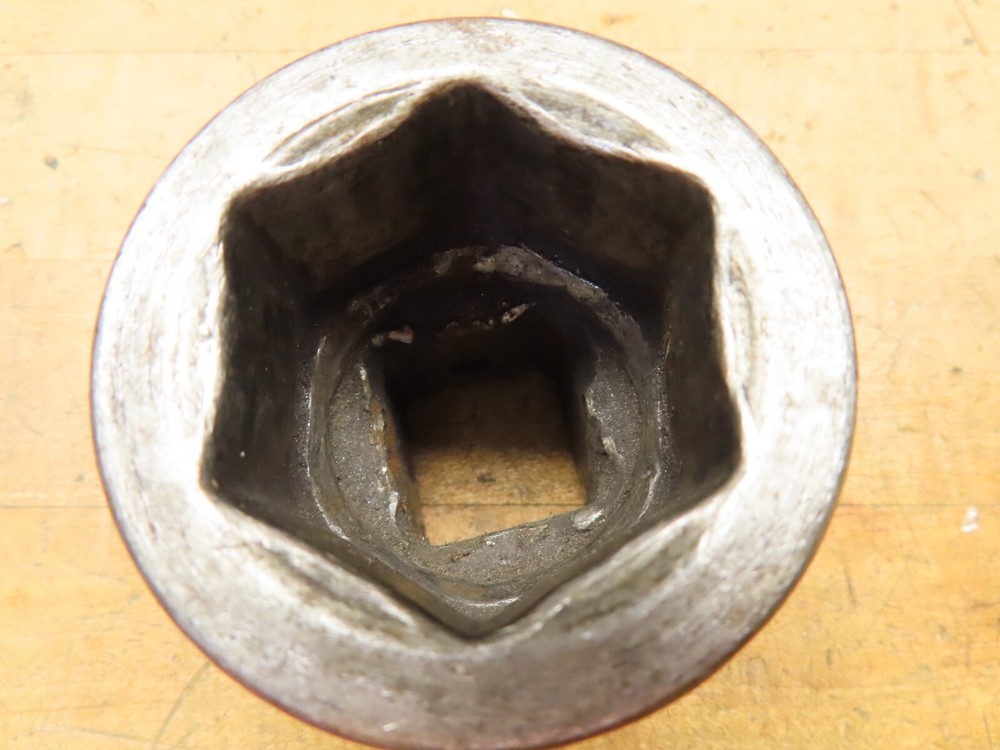 Proto 10024 1-1/2" standard 6-point impact socket 1" dr