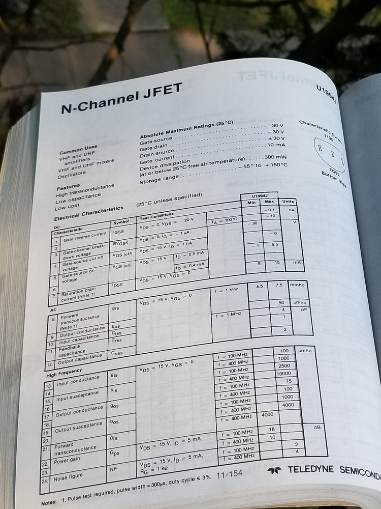 VINTAGE ELECTRONICS BOOK DATA AND DESIGN MANUAL 1981 TELEDYNE SEMICONDUCTOR