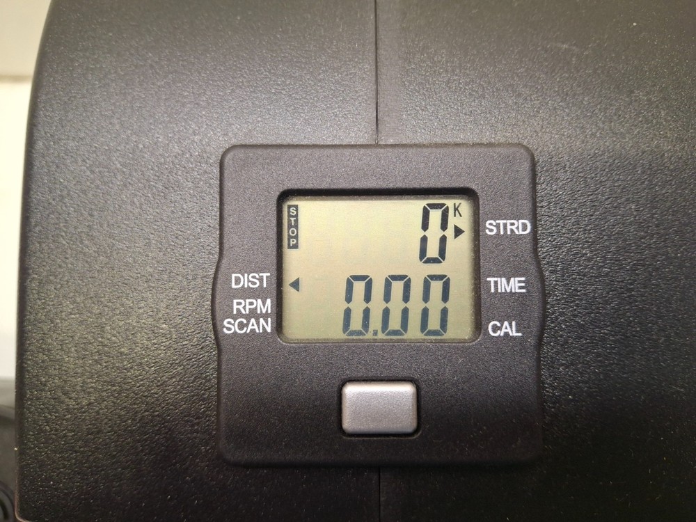 Cubii Under Desk Eliptical Exercise Machine F3B2