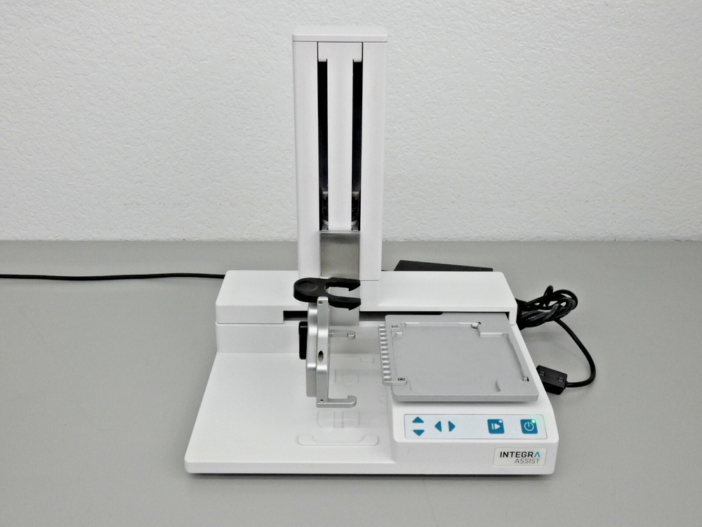 Integra Viaflo Assist Pipetting Robot Base Unit