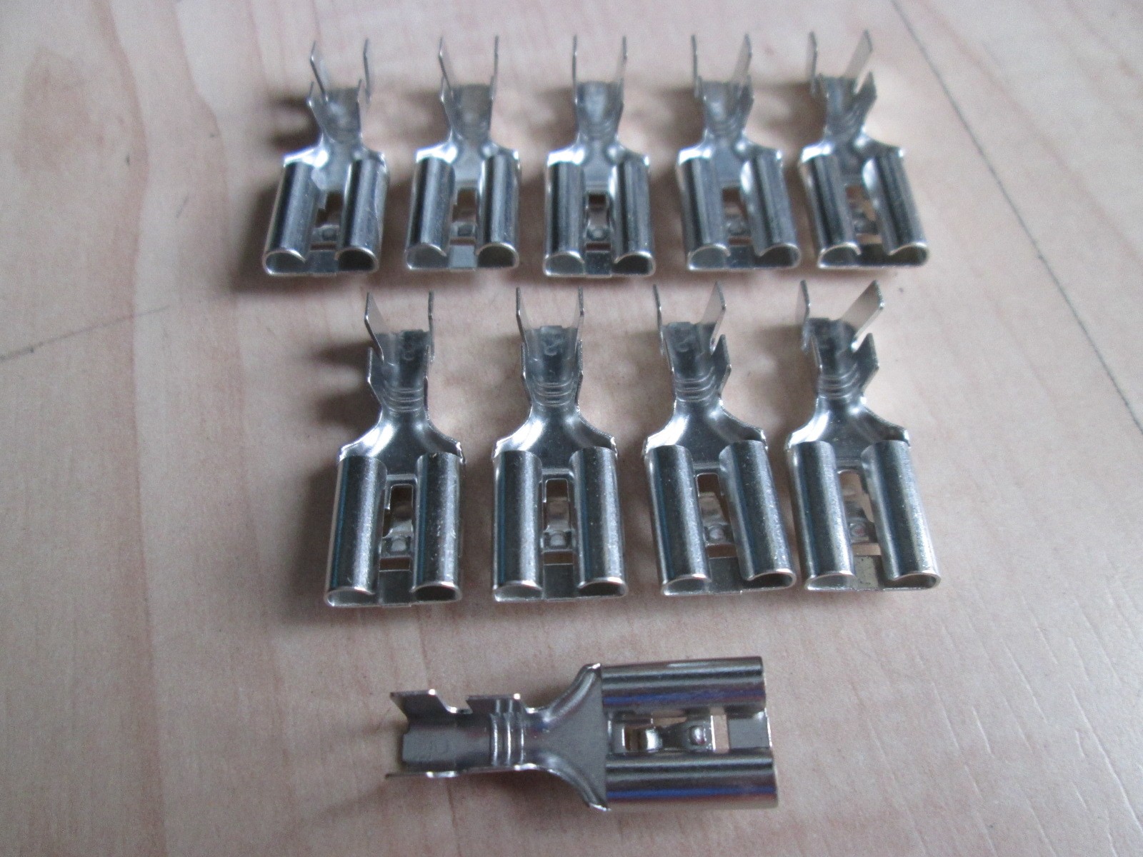 Lot (10) Crimp Terminal Connector Tinned w/ Tab 9.5mm 3/8" Female 10-6AWG #E84AC