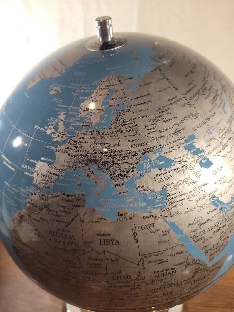 Full Circle Vision Mint Desktop World Globe, Home/ Office Decor, Chrome Base, EC