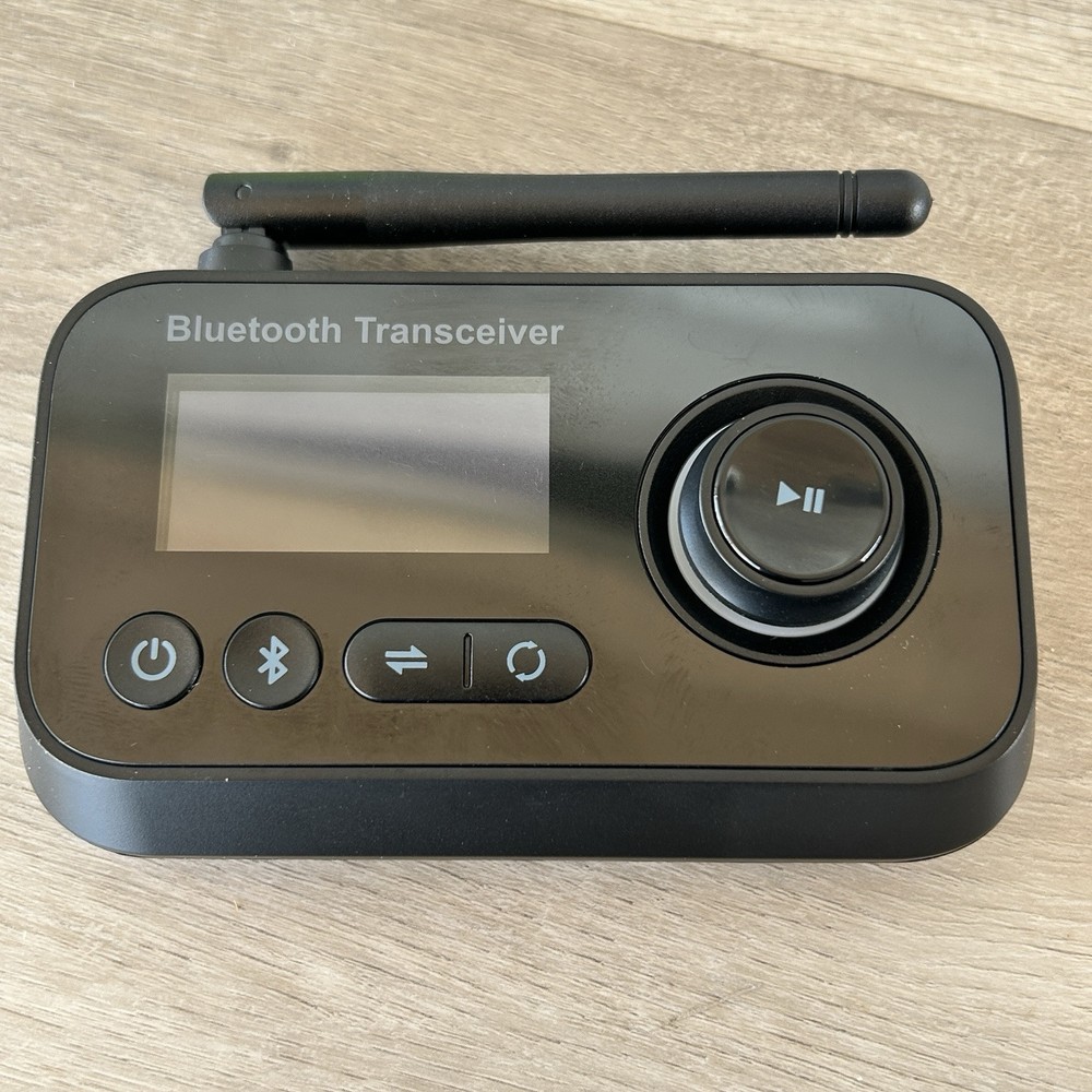 ifofo Bluetooth Transmitter Receiver 2-in-1 Bluetooth 5.0 Audio Adapter BT21