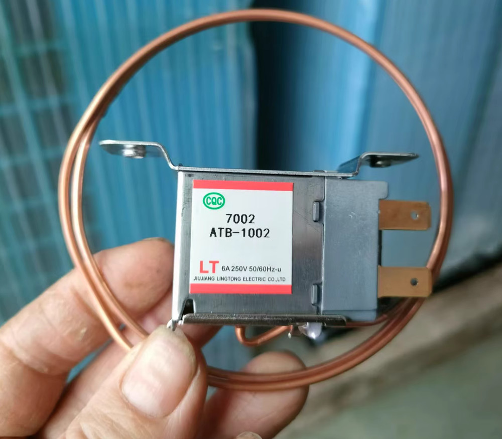 1PC brand new AWTB-1002 temperature controller @106