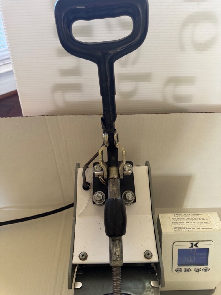 Geo Knight Digital Mug Press - DK3