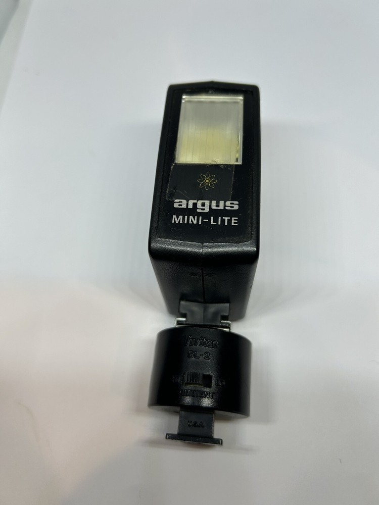 Vintage Argus Mini-Lite Flash Unit with Vivitar Mount