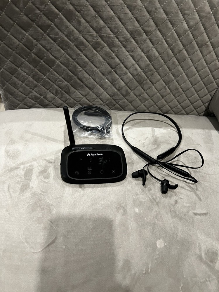 Avantree Bluetooth Transmitter & Earphones With Neck
