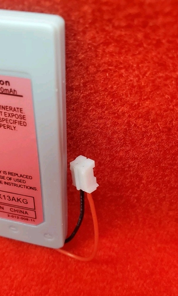 New Replacement Battery for Sony PlayStation PS3 Six Axis DualShock 3 Controller