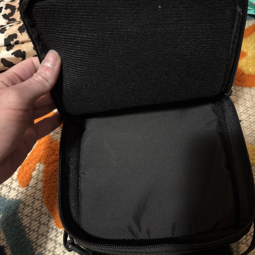 vintage case logic profile 2 pocket case-holds CD’s, Camera, Small Electronics