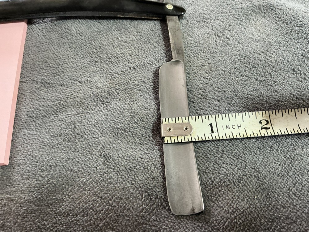 Vintage Vom Cleff & Co Straight Razor