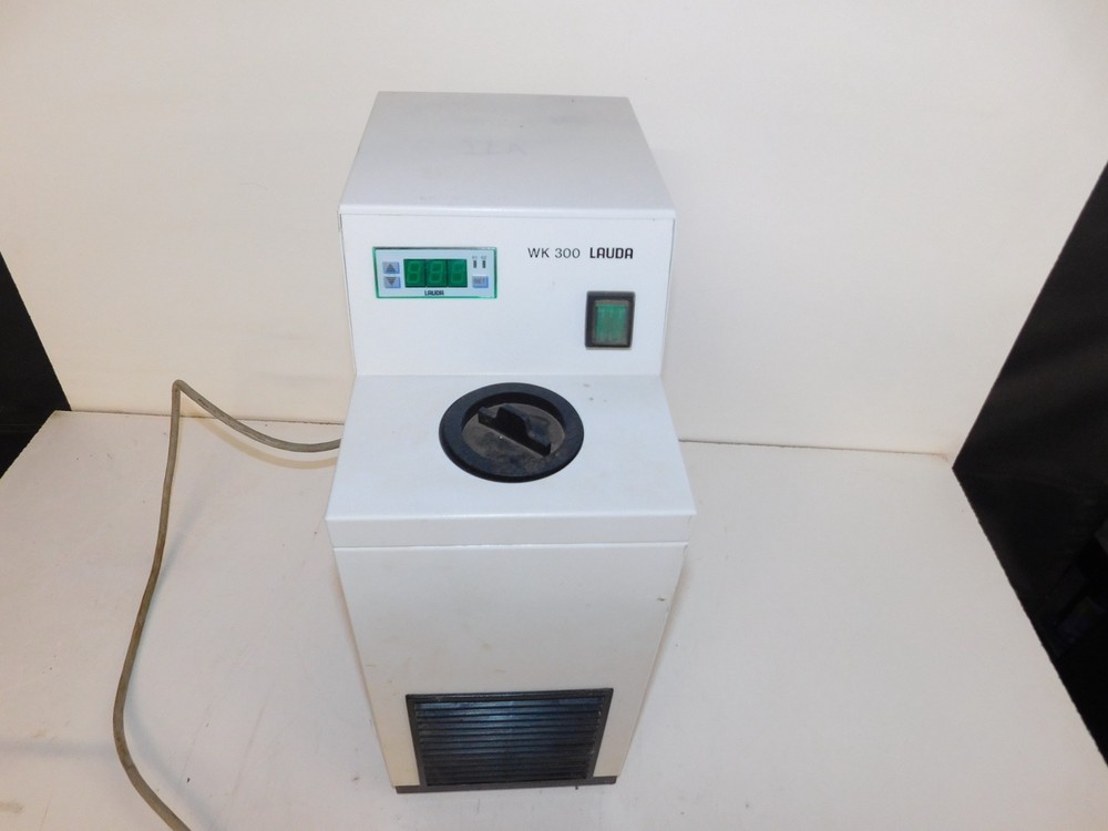 LAUDA WK 300 CIRCULATING COOLER (PLQ88)