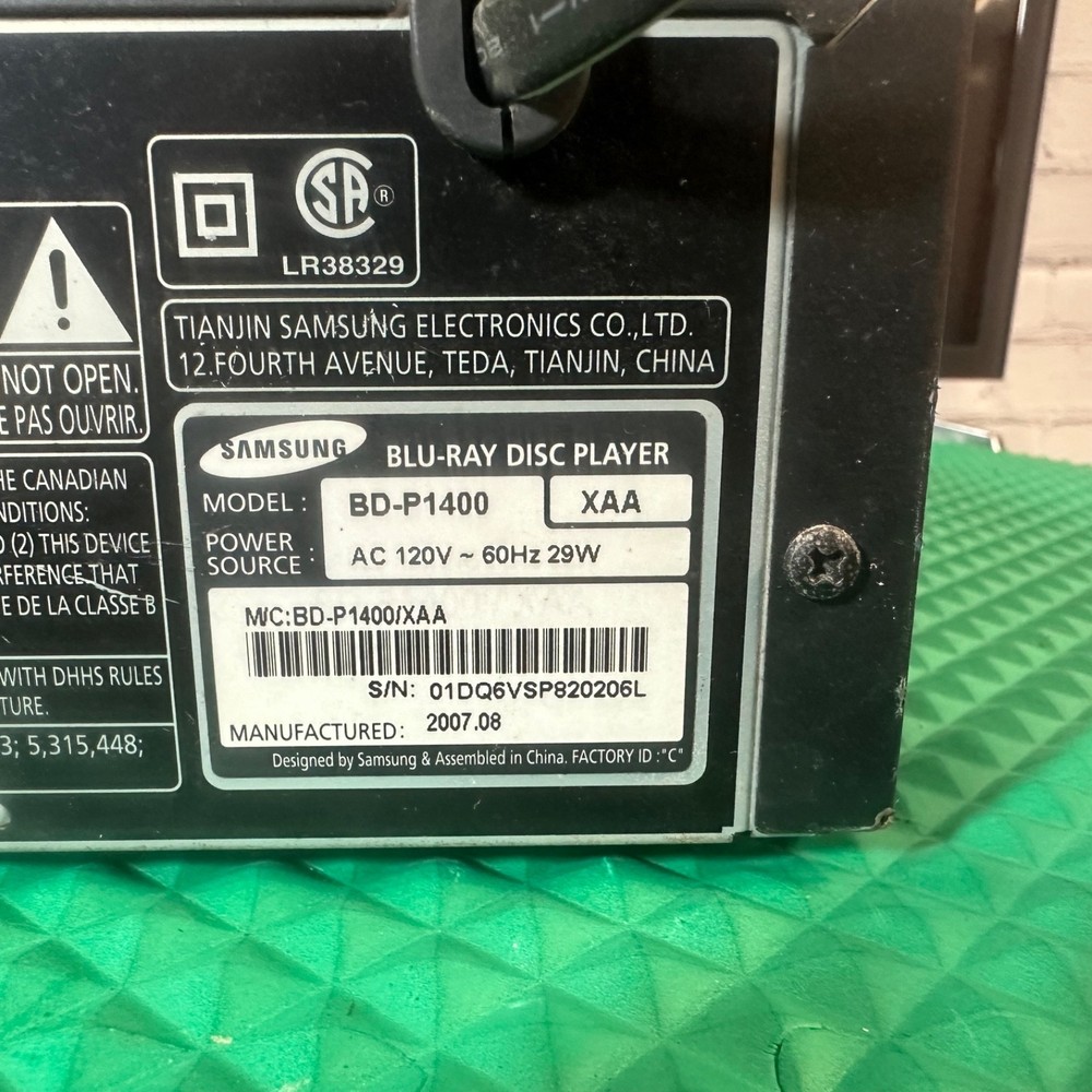 Samsung Blu-Ray Disc Player Model BD-P1400 NO REMOTE