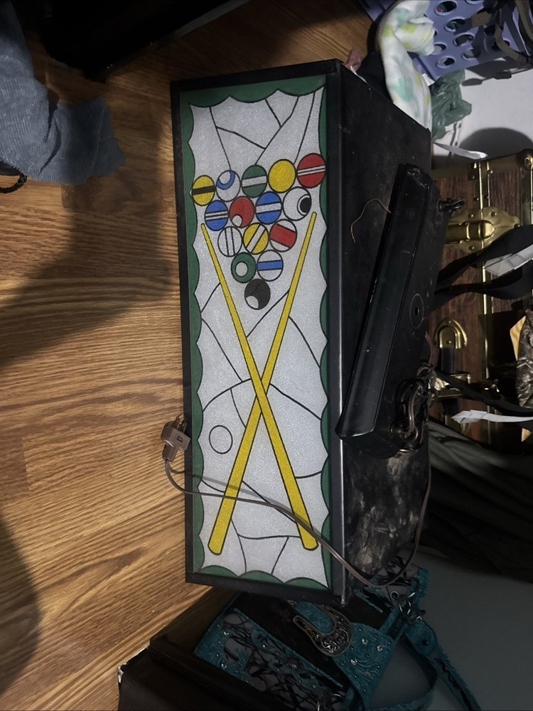 Budweiser Billiard Over-the-pool-Table Light.  Good Shape