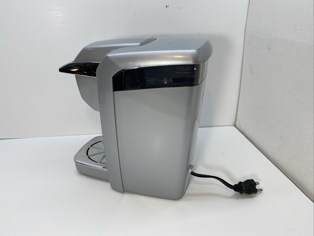 Keurig Model B31 Silver Gray Single Cup Coffee Maker Preowned Tested Works