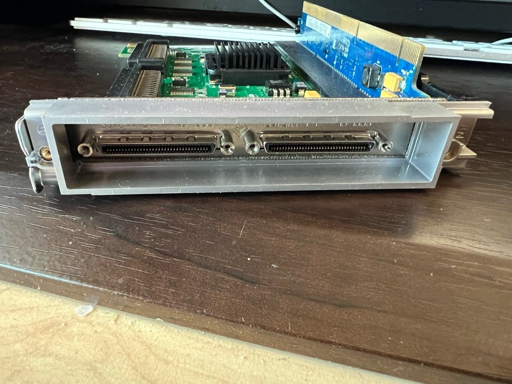 Apple LSI 22320 320MB/s Ultra320 SCSI Host Bus Controller Card with Riser