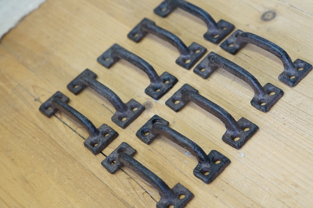 10 CAST IRON HANDLES RUSTIC DRAWER PULLS SMALL 3 5/8" LONG KITCHEN WINDOW DOOR