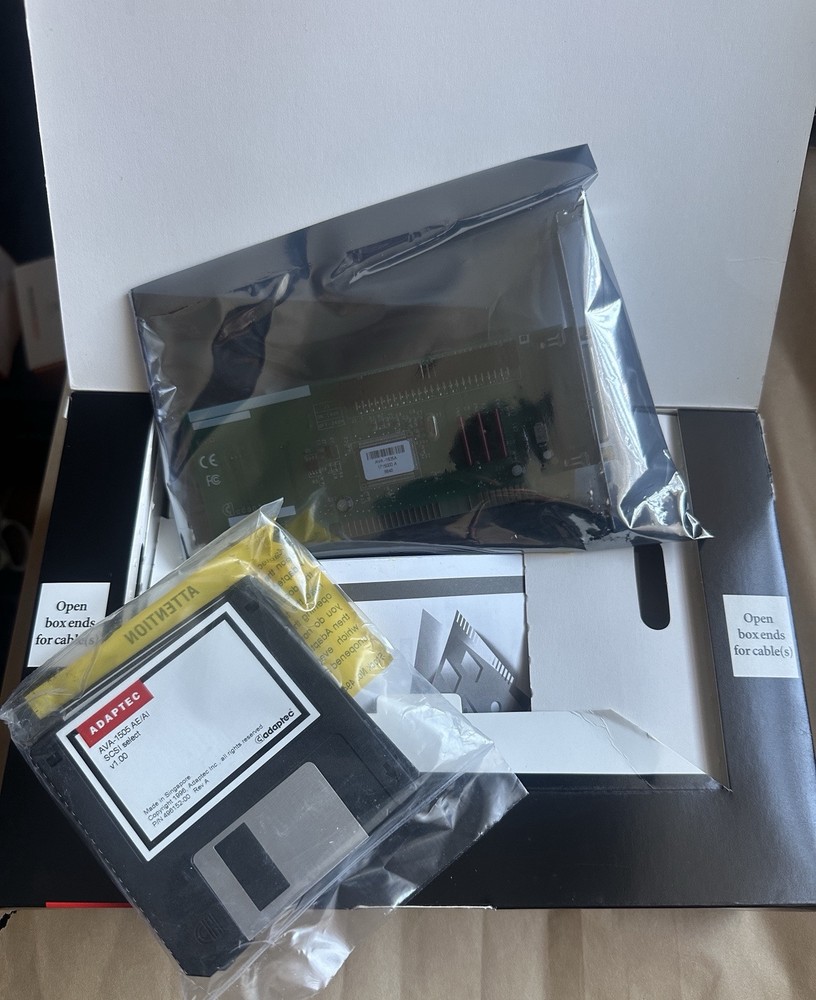 Adaptec AVA-2906 2906 32-Bit SCSI PCI Controller Card OPENED BOX