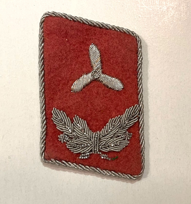 one WWII German LT. Flight Engineer's Collar Tab