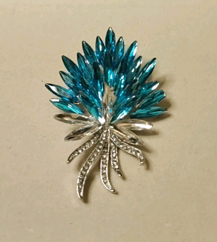 Wheat Ear Blue & Silver Tone Brooch