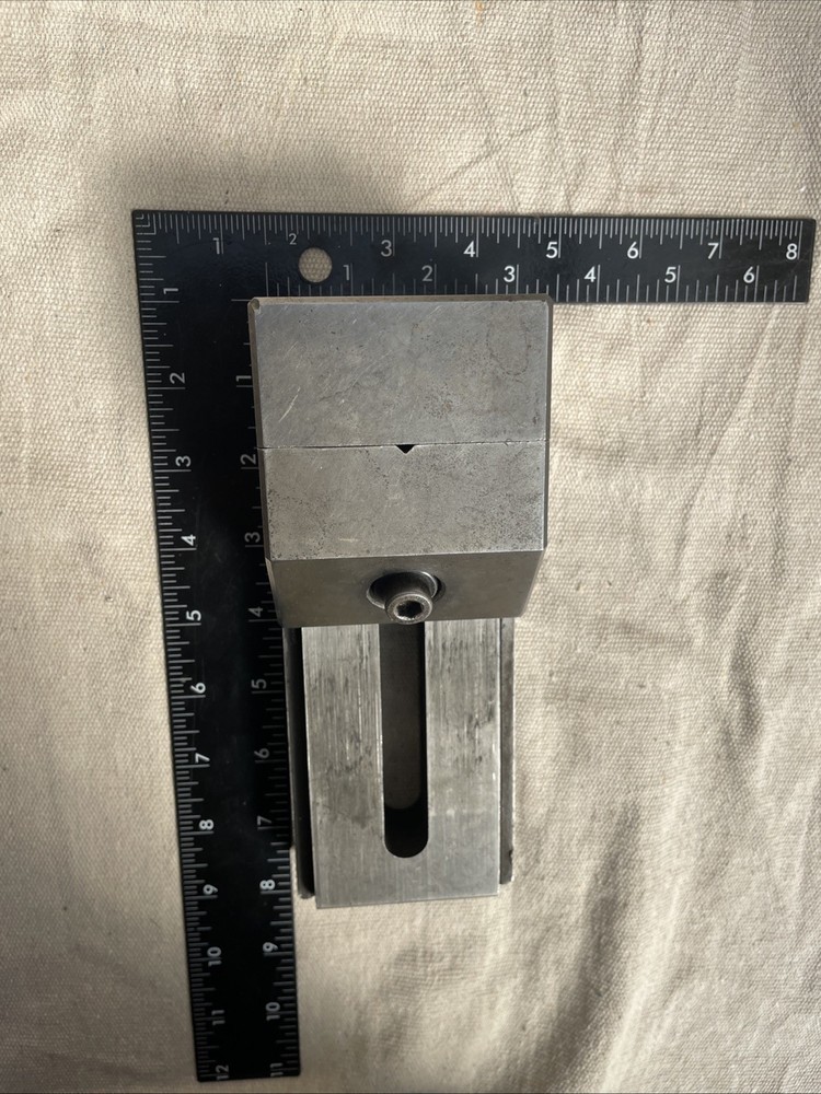 Precision Machinist Vise (inv#B23)