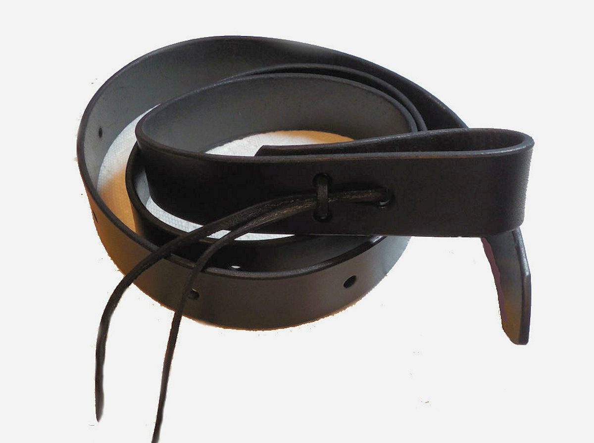 Amish Made 6 foot BLACK Western Saddle Cinch Straps, Genuine U.S Leather Latigo