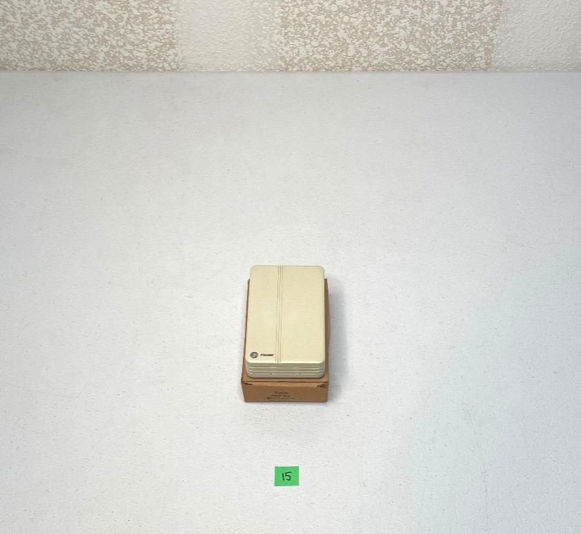 New Trane BAYSENS017B Zone Sensor