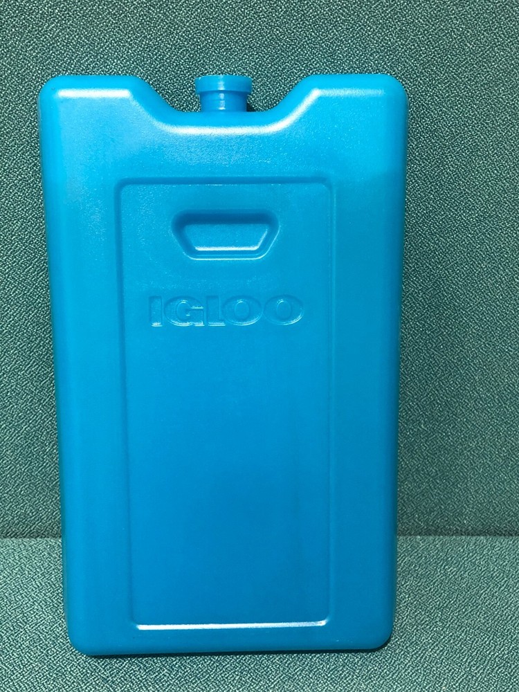 IGLOO MaxCold Large Ice Freeze Block - Blue