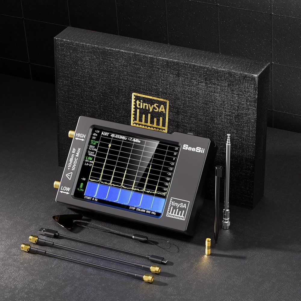 Advanced Spectrum Analyzer with Calibration Signal Generator and Touch Display