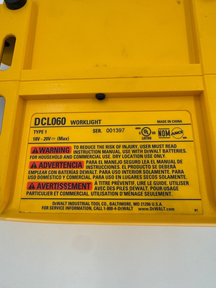 DeWALT 18V/20V Cordless LED Worklight DCL060 (TOOL ONLY)