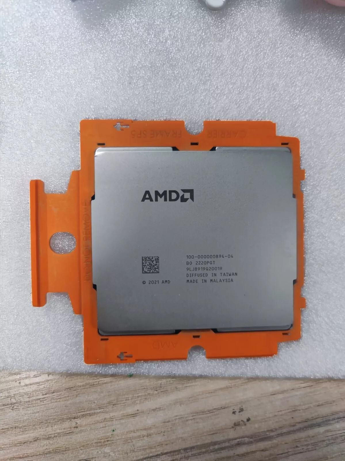 Supermicro H13SSL-N DDR5 Motherboard With AMD EPYC GENOA SP5 9334 QS CPU