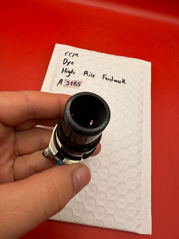 CCM Dye High Rise Feedneck