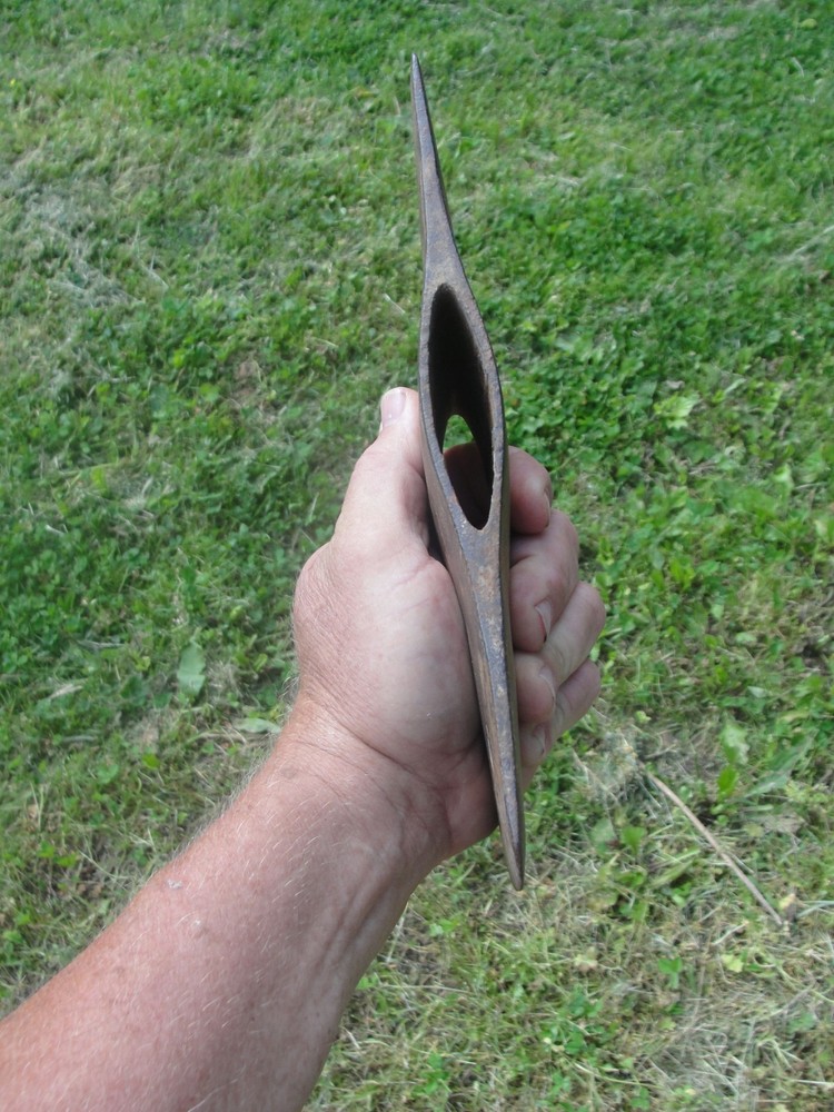 Belknap Bluegrass Double Bit Axe Head Small Logo