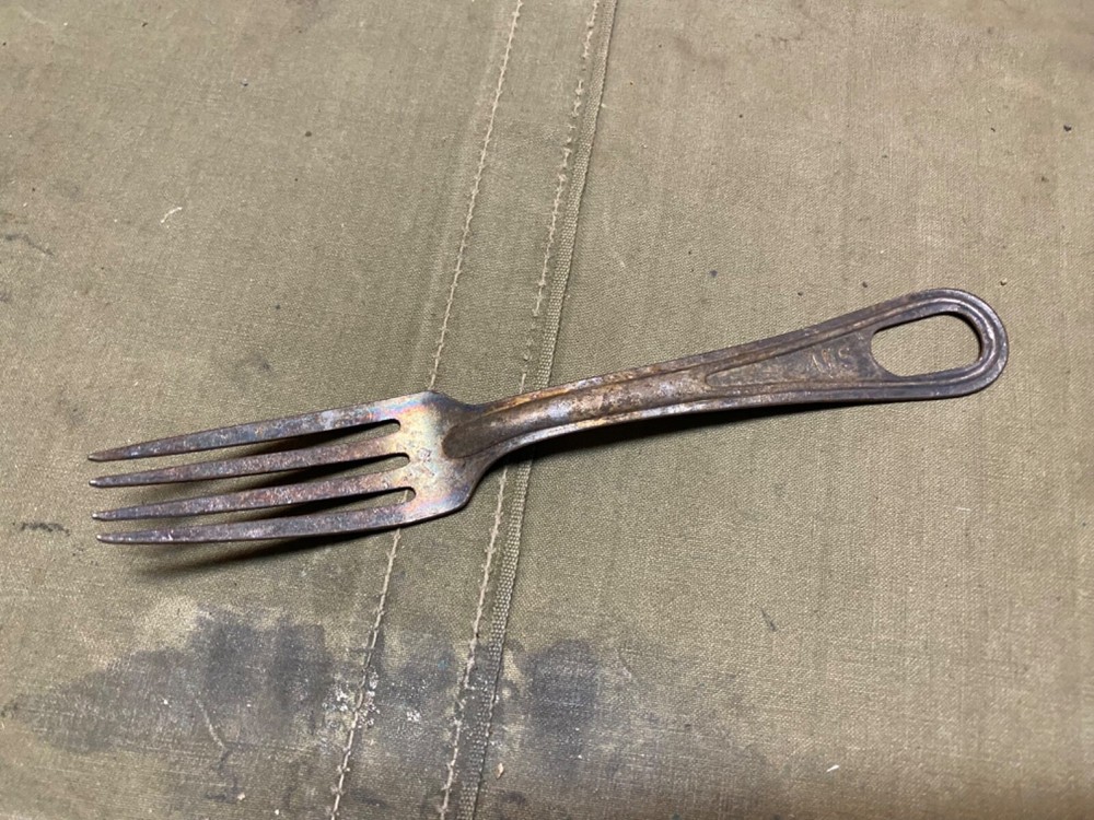 ORIGINAL WWII US ARMY MESS KIT FORK UTENSIL