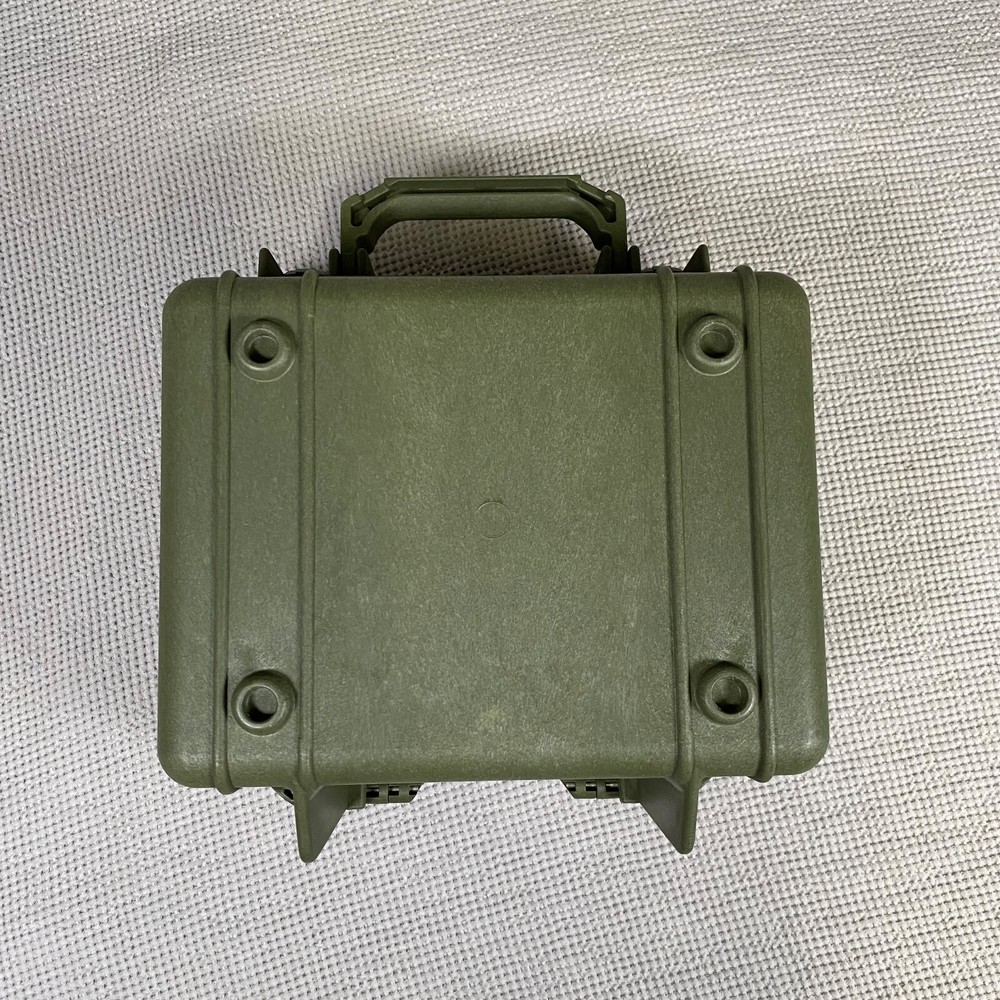 Pelican 1300 Green USGI Optical Storage Case