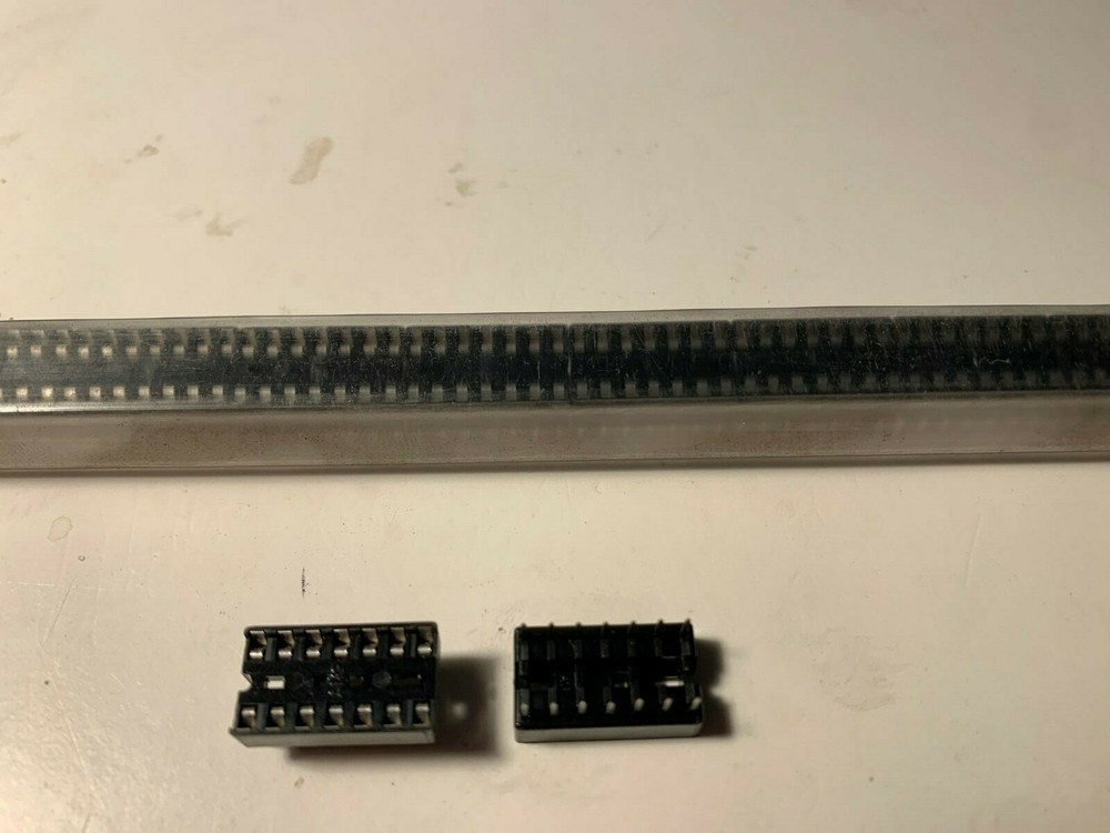 14 pin DIP IC Sockets, Solder Type.