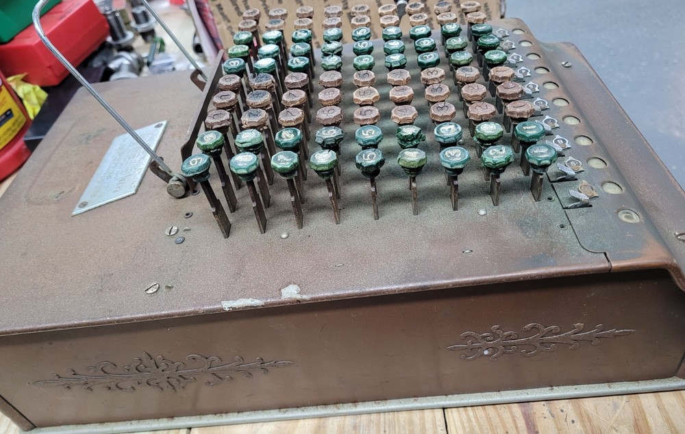 Antique Felt & Tarrant MFG Co. Comptometer Trade Adding Machine Chicago