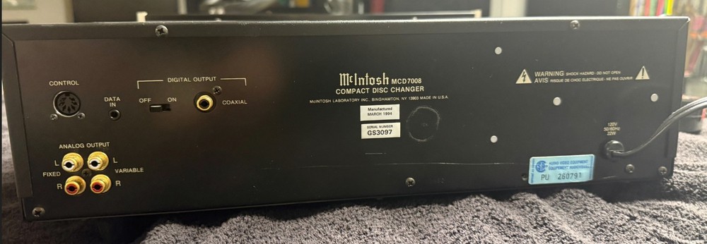 Beautiful Fully Functional McIntosh MCD7008 Compact Disc Changer