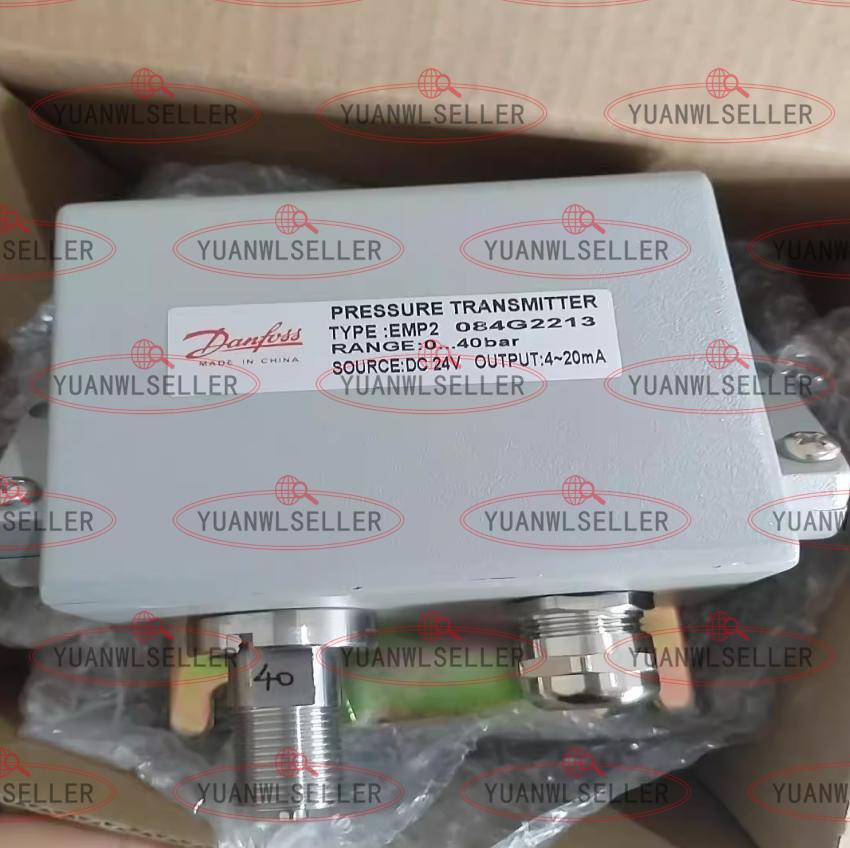 1PCS Danfoss 084G2213 Pressure Transmitter Sensor New