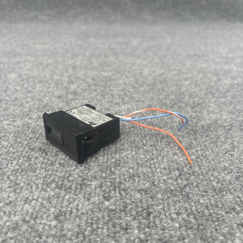 Red Lion Controls CUB3T310 Digital Panel Meter Counter, Timer Used