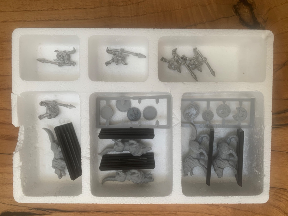 Warhammer Goblin Wolf Riders Box NOS OOP