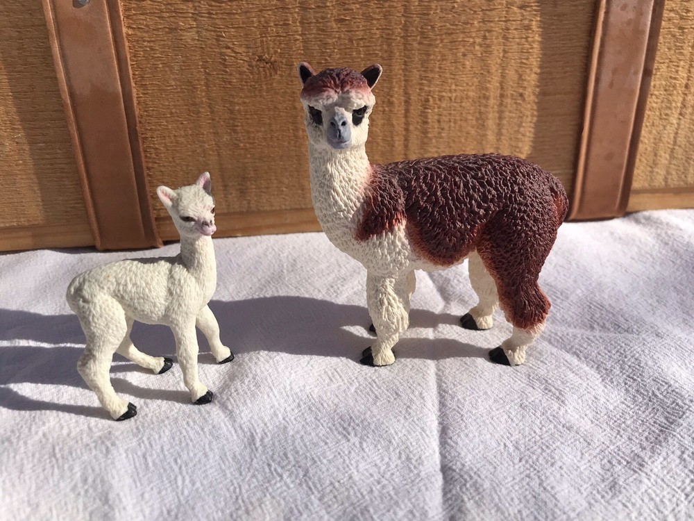 Alpaca Snail Turtle Animals Figures Garden