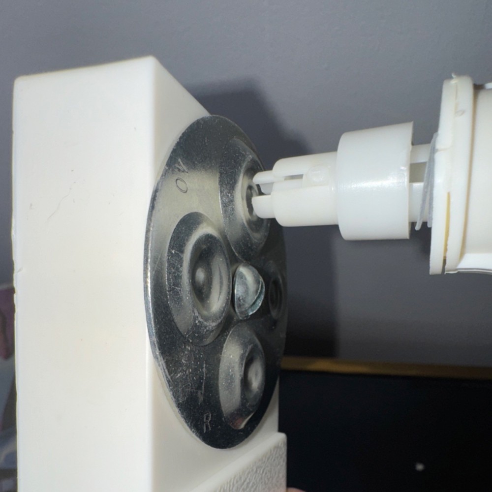 BeDazzler Rhinestone Stud Setter 4 Plunger Sizes.Patterns, Accessories open box