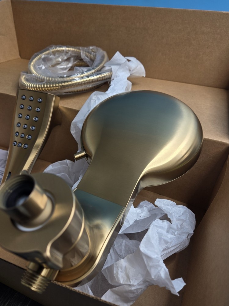 Moen 220C3BG Verso Combo Rain Head Brushed Gold Complete NEW