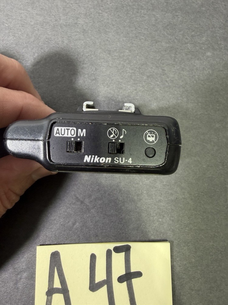 Nikon SU-4 Wireless Remote Slave Flash Trigger – Made in Japan
