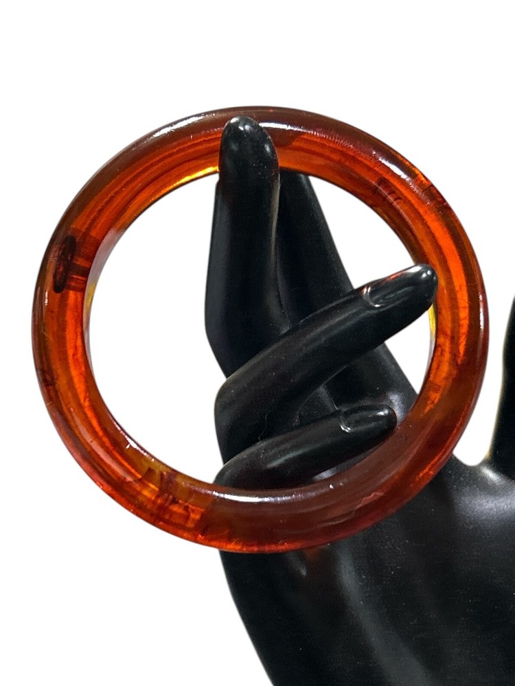 VTG Bakelite Apple Juice bangle Tested