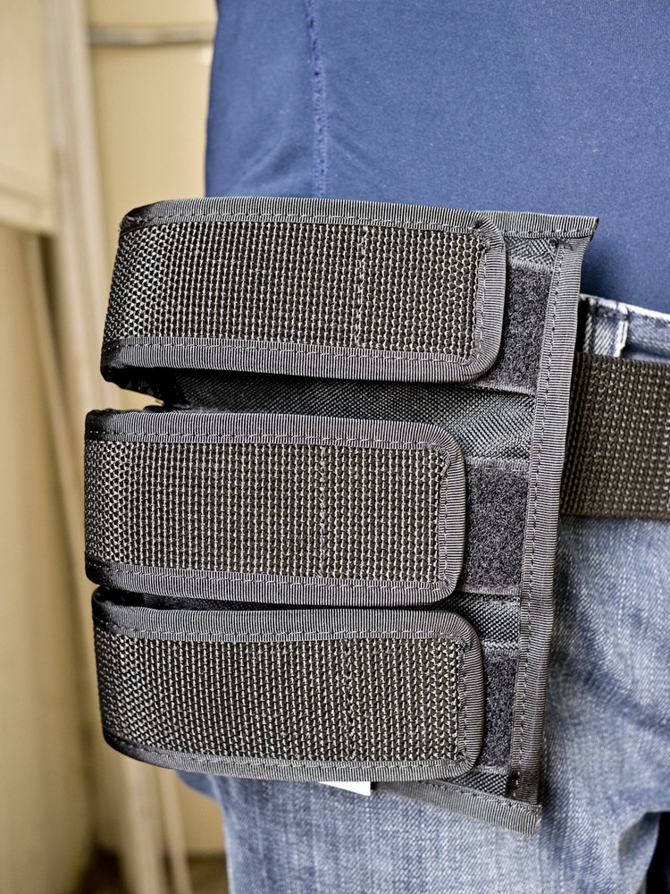 Three Pack Magazine Pouch for 9mm, 45 ACP, 40 S&W Single / Double Stack