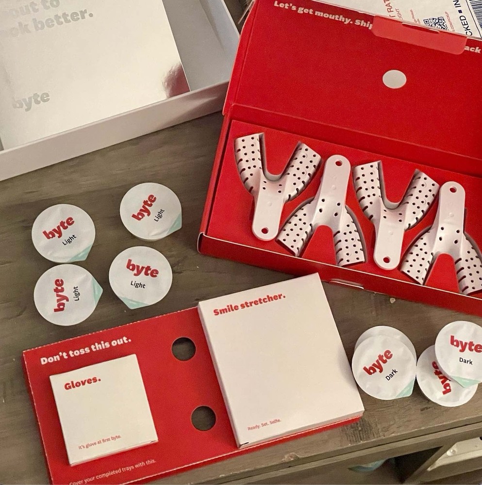 Byte - Teeth Impression Kit - Molds & Putty - New
