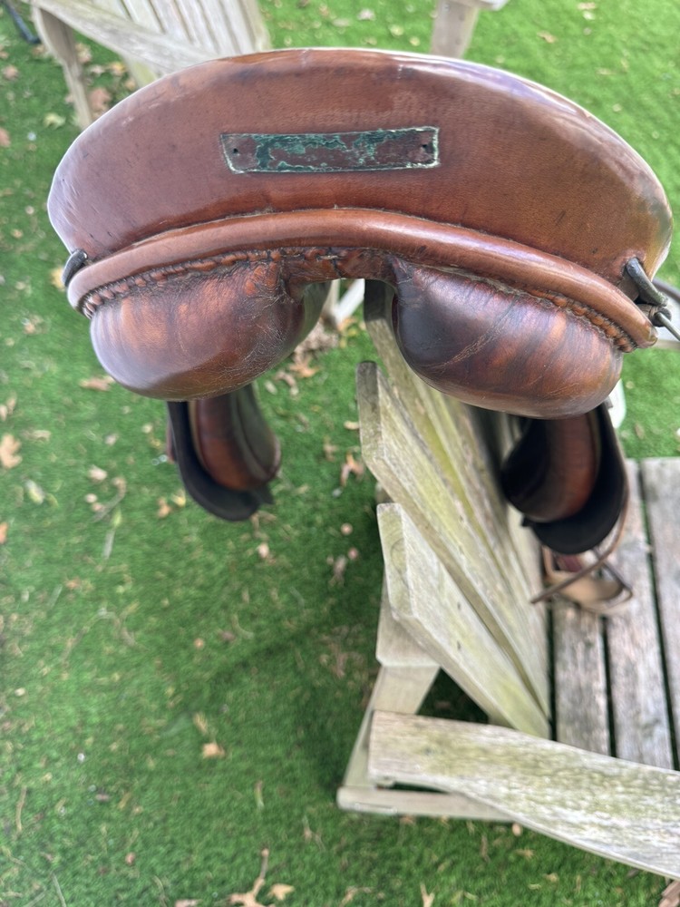 Stubben 'Siegfried' All Purpose / Jump 17" Saddle