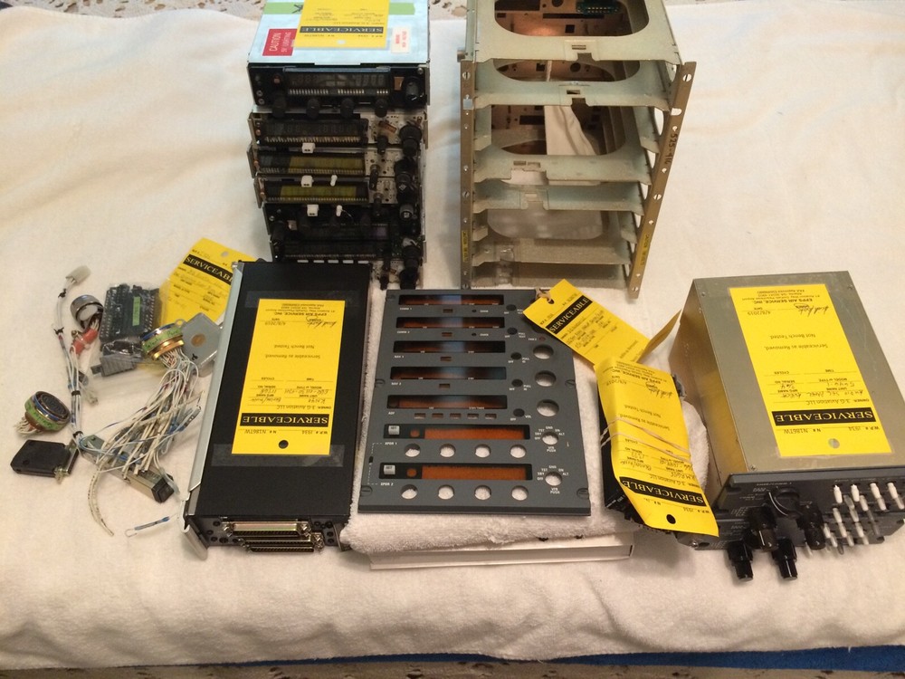 Bendix/King CNI5000 Radio Stack and Rack